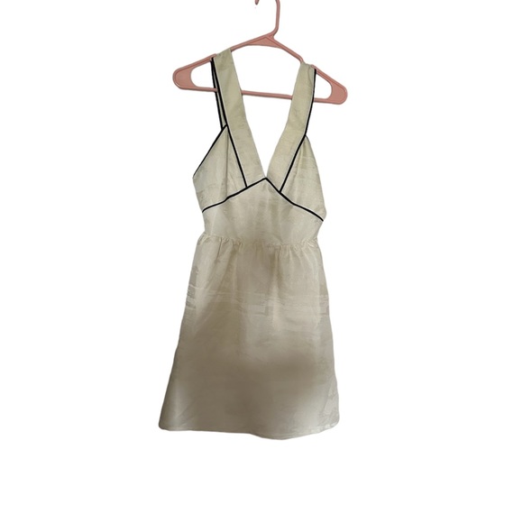 H&M Dress - Picture 2 of 4